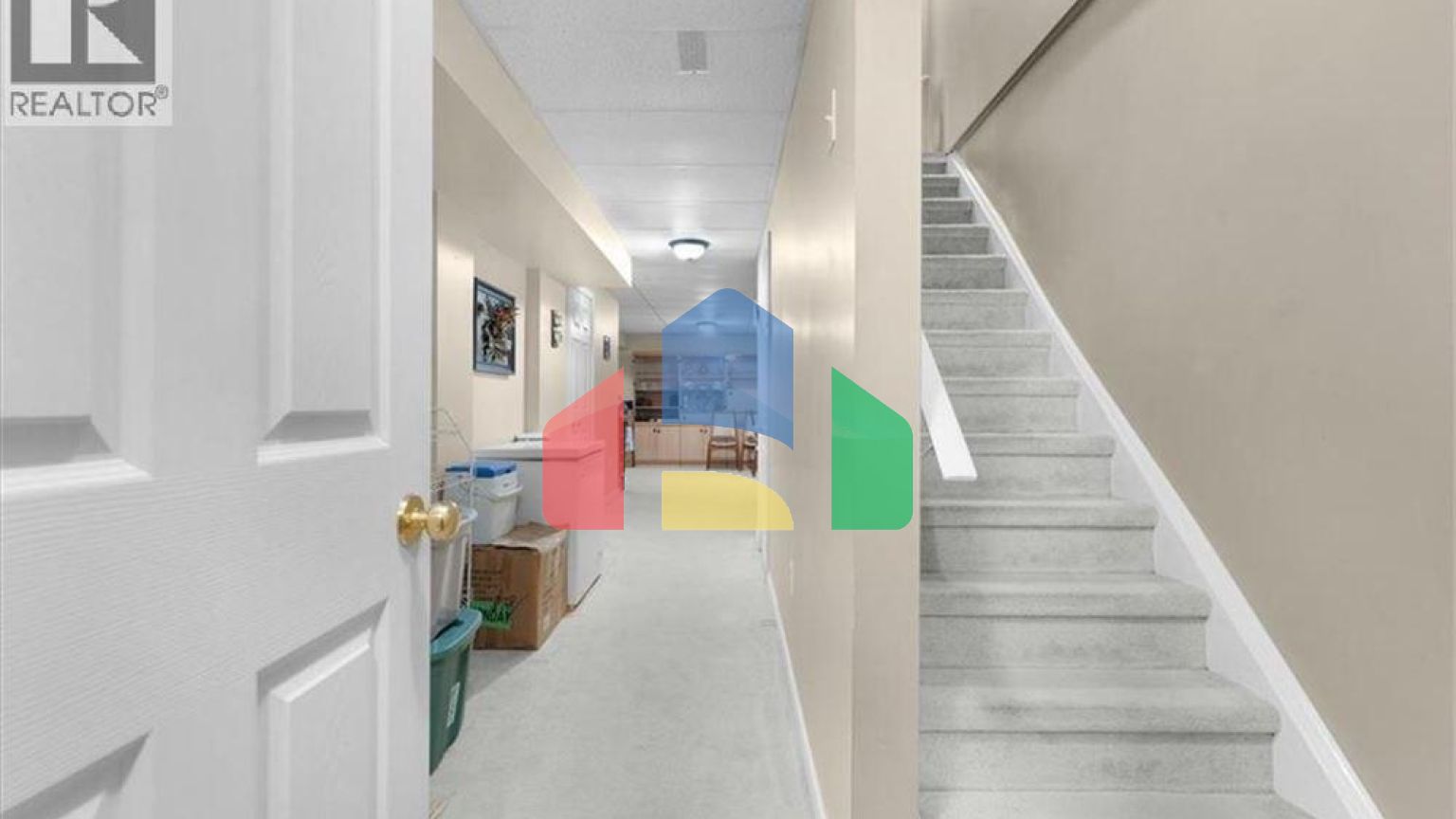 Residential - Single Family Home - Kitchener, Canada - Canada