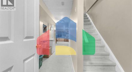 Residential - Single Family Home - Kitchener, Canada - Canada