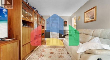 Residential - Single Family Home - Kitchener, Canada - Canada