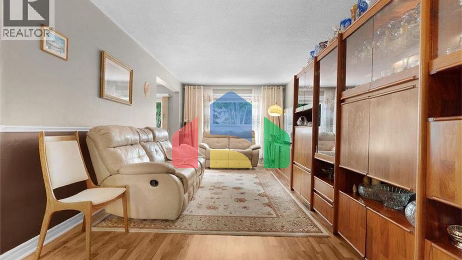 Residential - Single Family Home - Kitchener, Canada - Canada