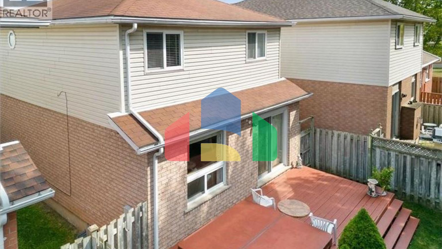 Residential - Single Family Home - Kitchener, Canada - Canada