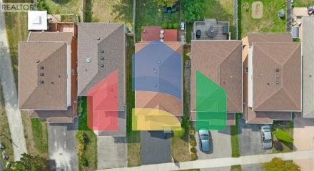 Residential - Single Family Home - Kitchener, Canada - Canada