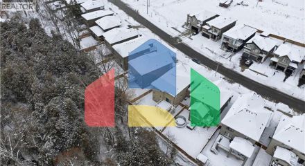 Residential - Single Family Home - Kitchener, Canada - Canada