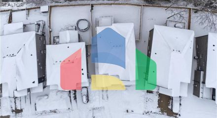 Residential - Single Family Home - Kitchener, Canada - Canada