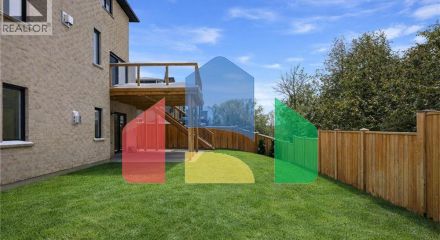 Residential - Single Family Home - Kitchener, Canada - Canada