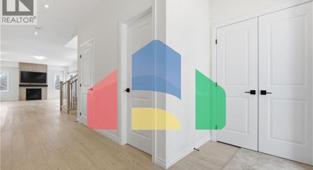 Residential - Single Family Home - Kitchener, Canada - Canada