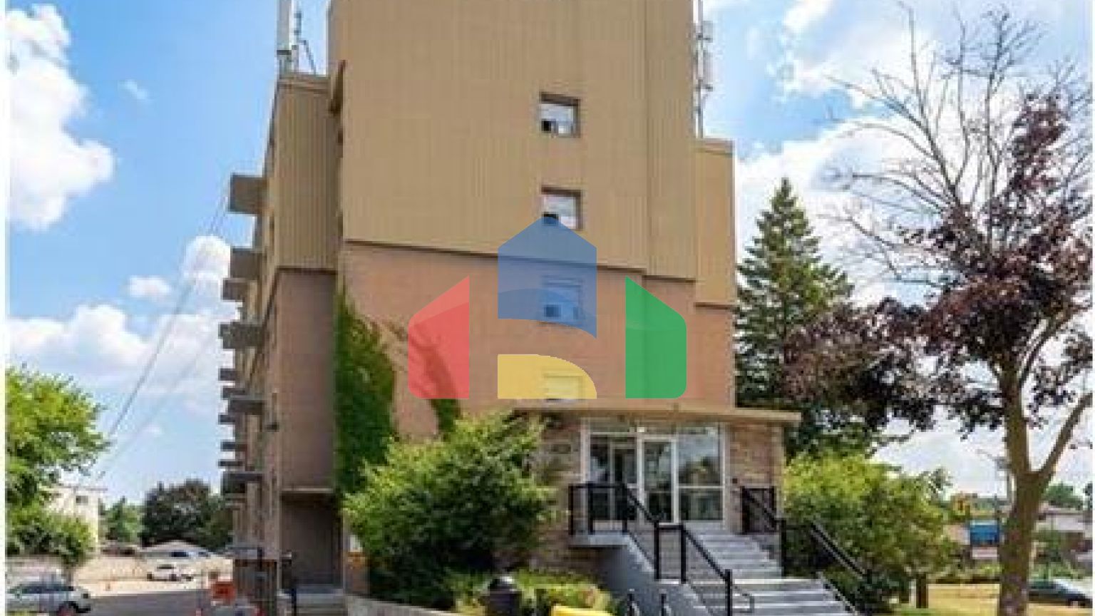 Residential - Condo/Apartment - Kitchener, Canada - Canada