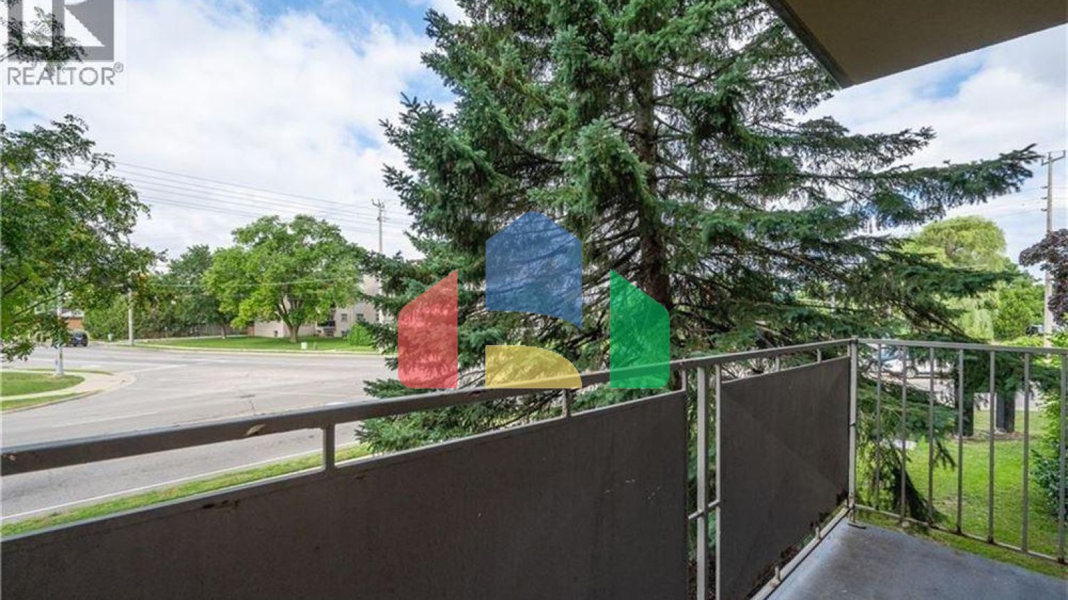 Residential - Condo/Apartment - Kitchener, Canada - Canada