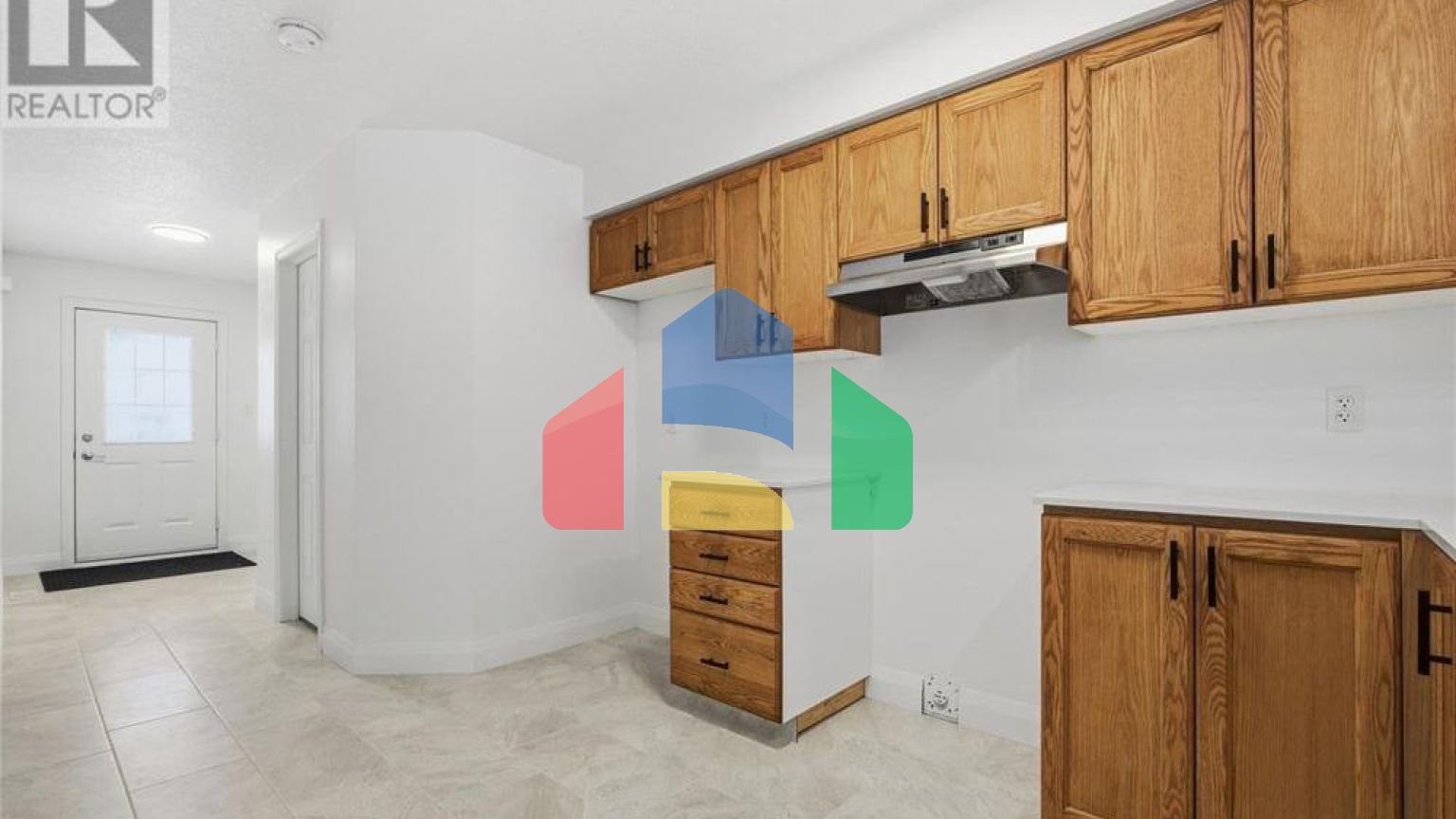 Residential - Single Family Home - Kitchener, Canada - Canada