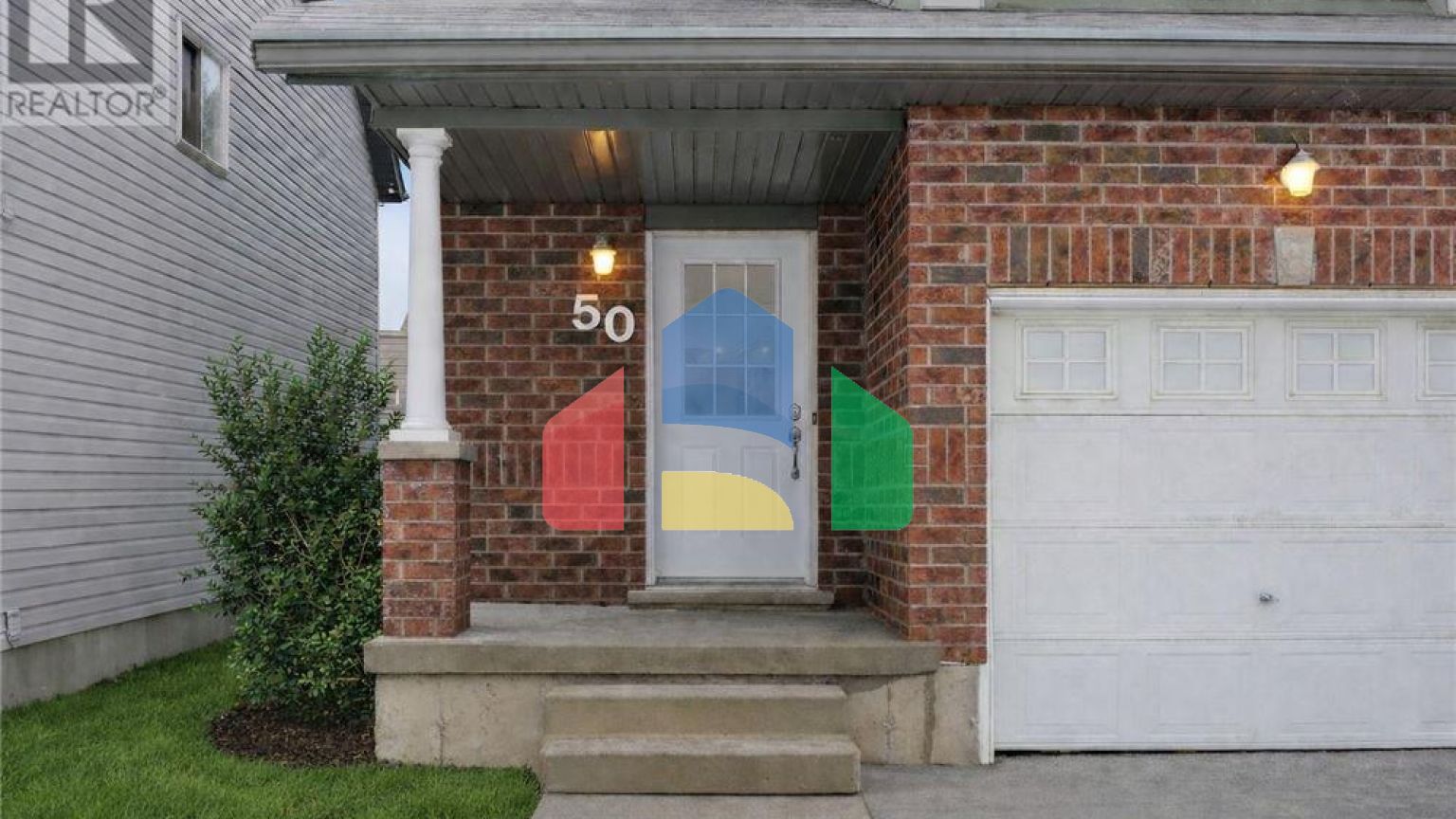 Residential - Single Family Home - Kitchener, Canada - Canada