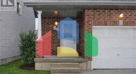 Residential - Single Family Home - Kitchener, Canada - Canada