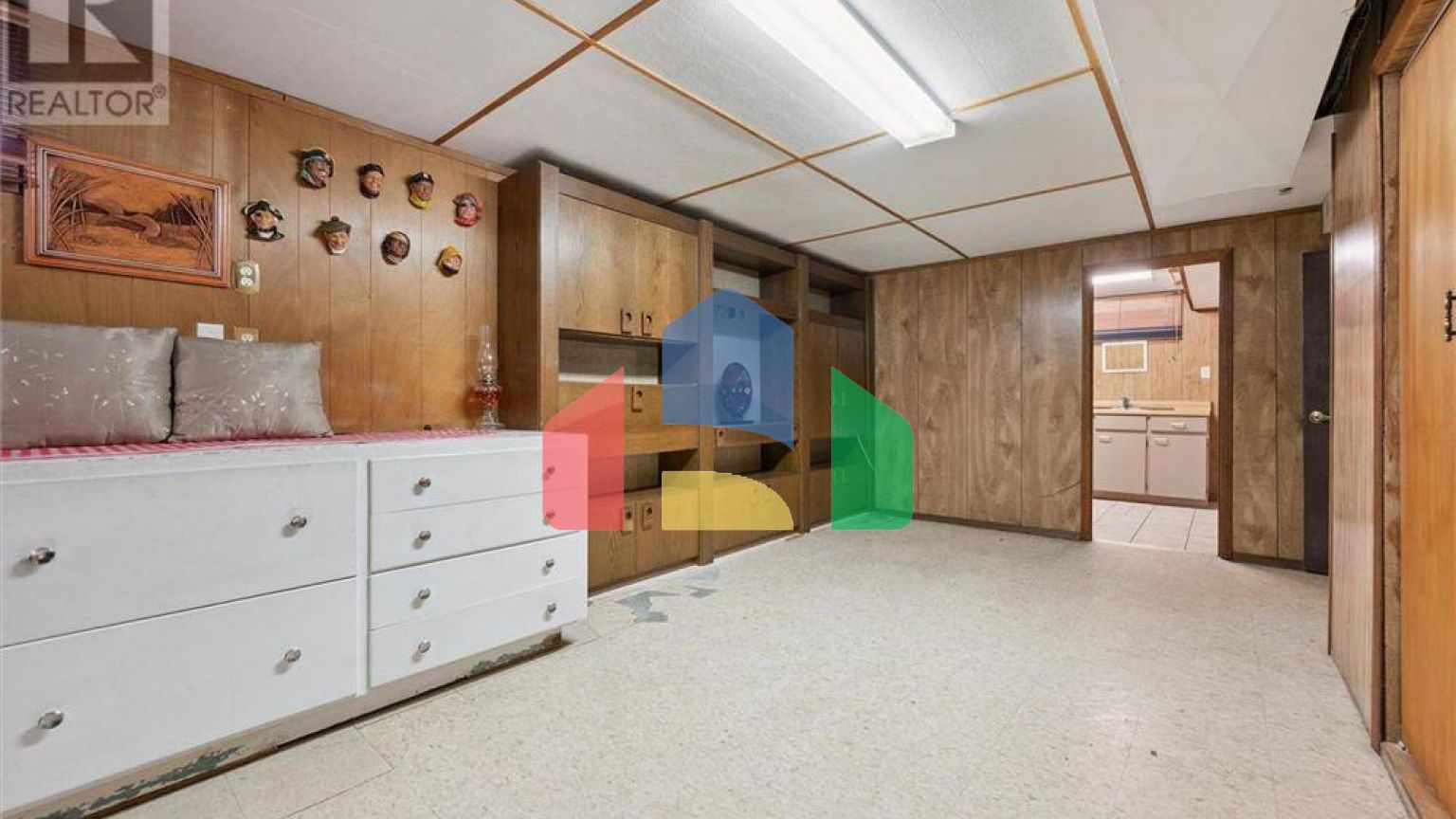 Residential - Single Family Home - Kitchener, Canada - Canada