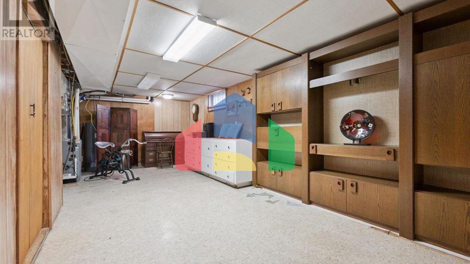 Residential - Single Family Home - Kitchener, Canada - Canada