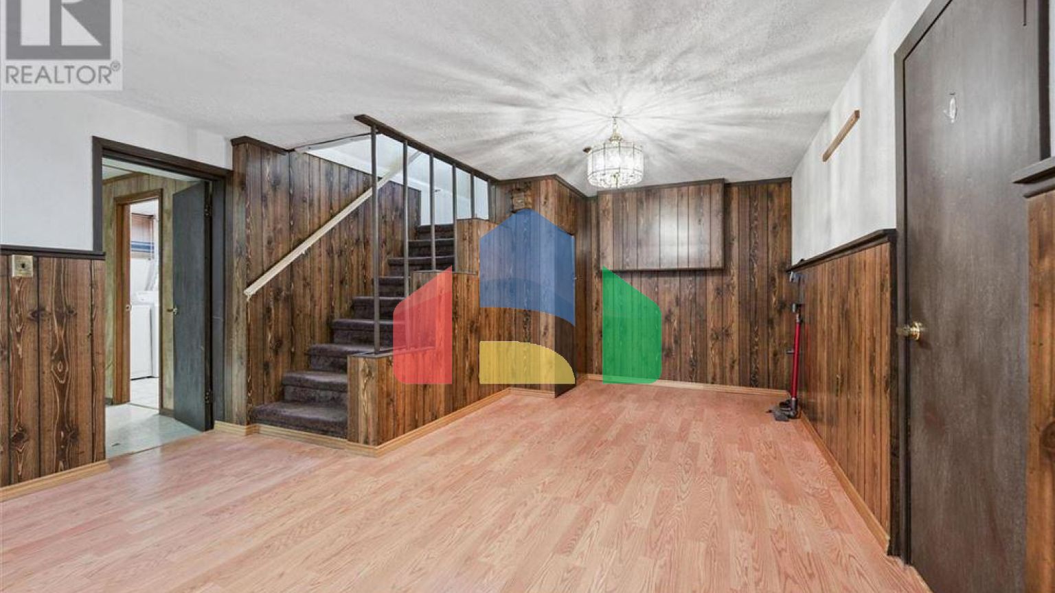 Residential - Single Family Home - Kitchener, Canada - Canada