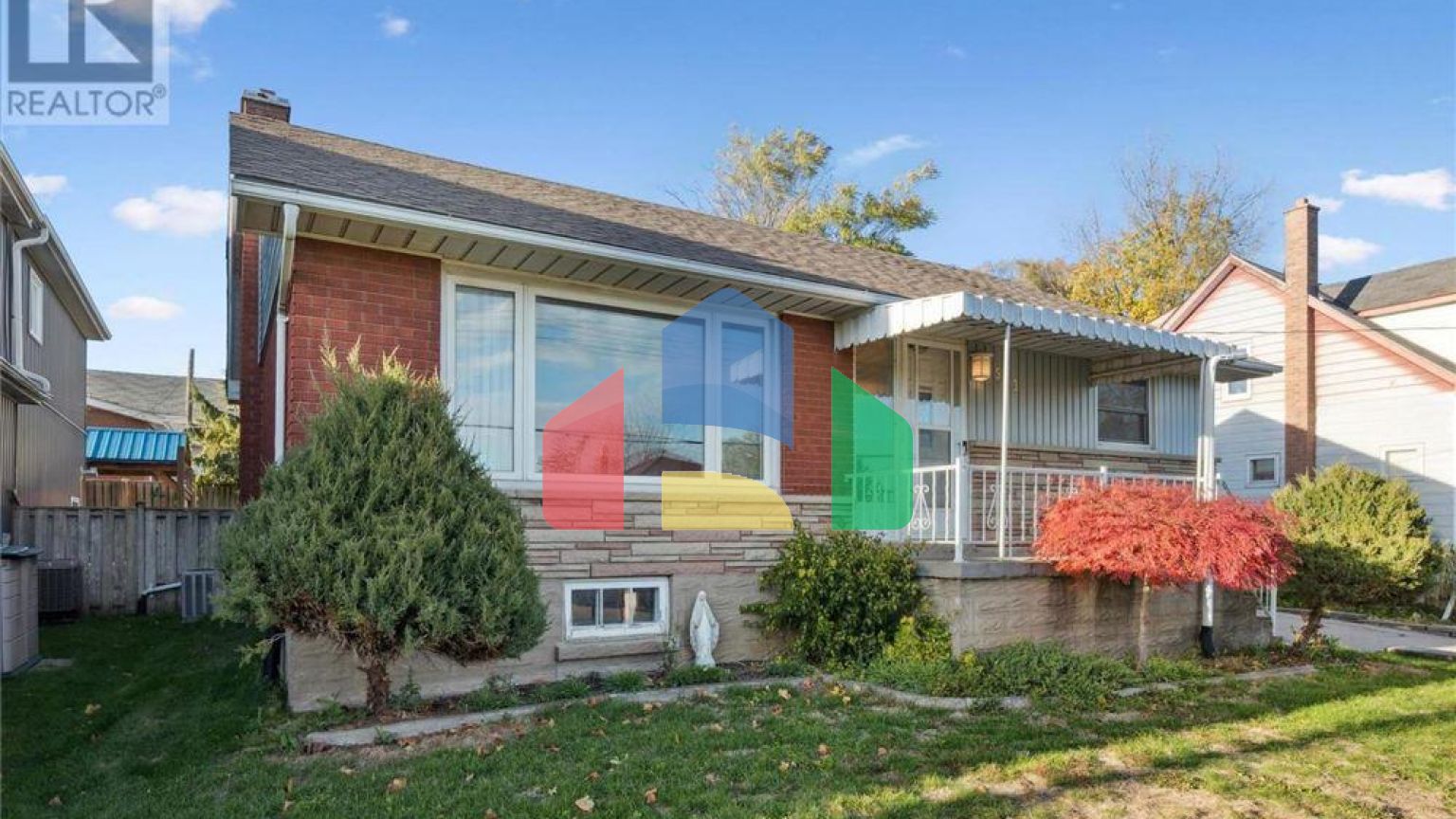 Residential - Single Family Home - Kitchener, Canada - Canada