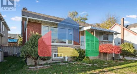 Residential - Single Family Home - Kitchener, Canada - Canada