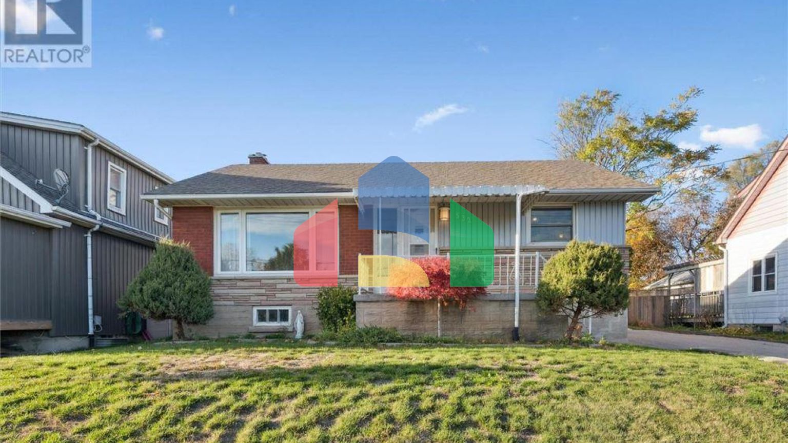 Residential - Single Family Home - Kitchener, Canada - Canada