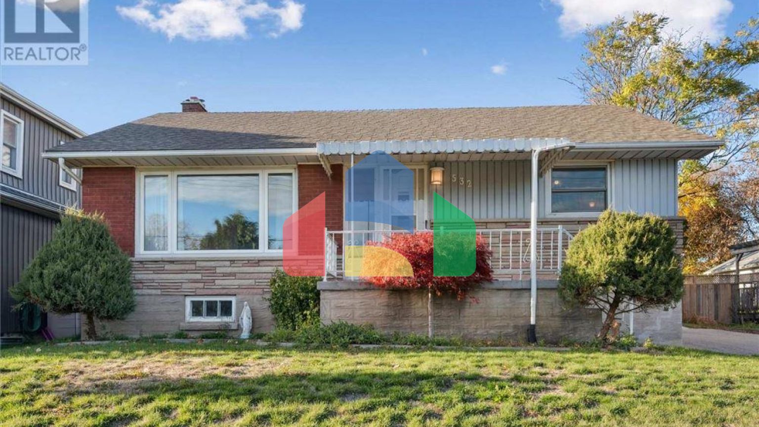 Residential - Single Family Home - Kitchener, Canada - Canada