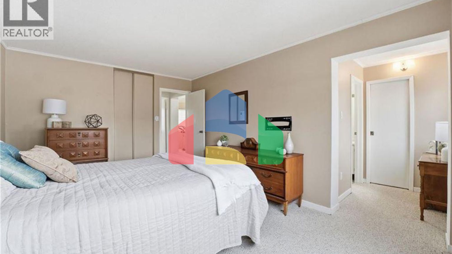 Residential - Condo/Apartment - Kitchener, Canada - Canada