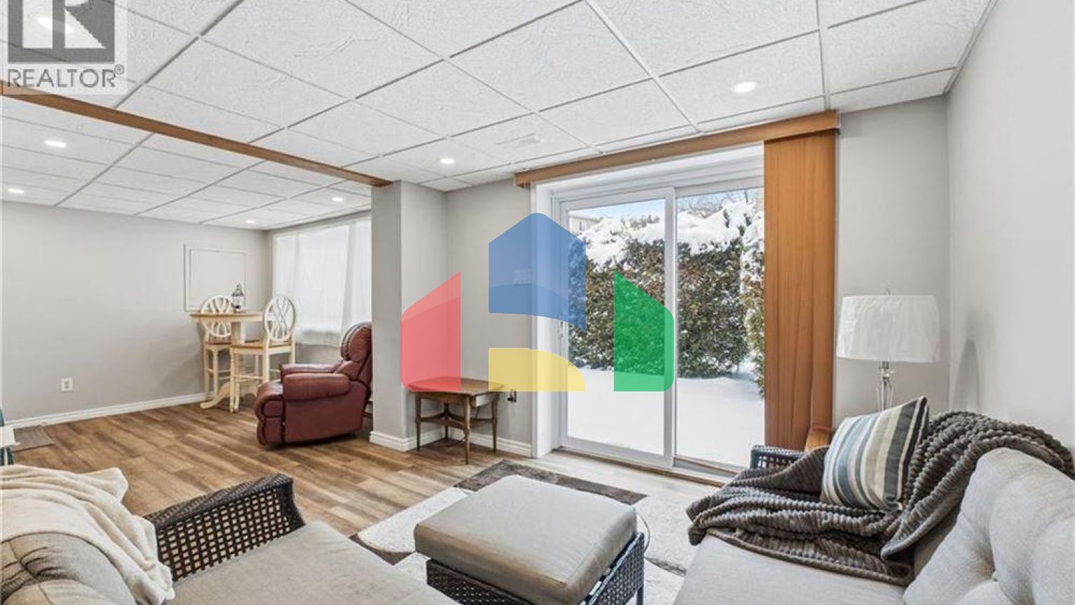 Residential - Condo/Apartment - Kitchener, Canada - Canada