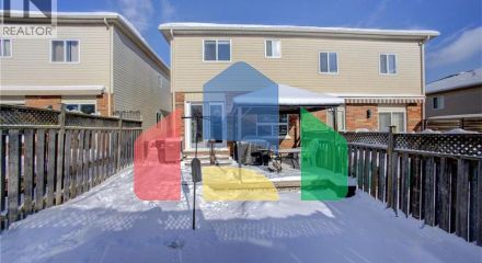 Residential - Single Family Home - Kitchener, Canada - Canada