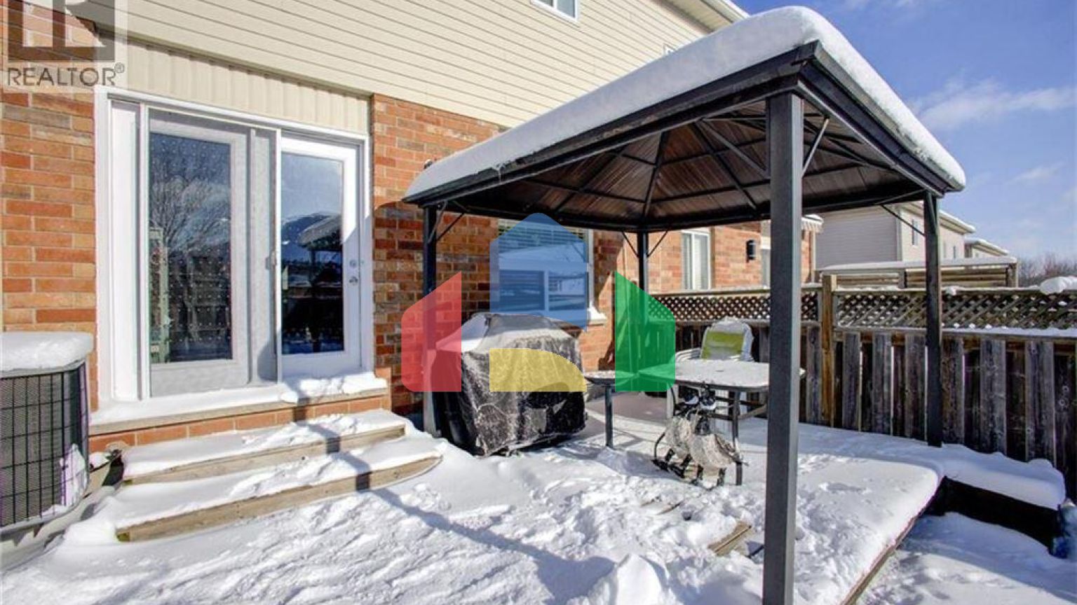 Residential - Single Family Home - Kitchener, Canada - Canada