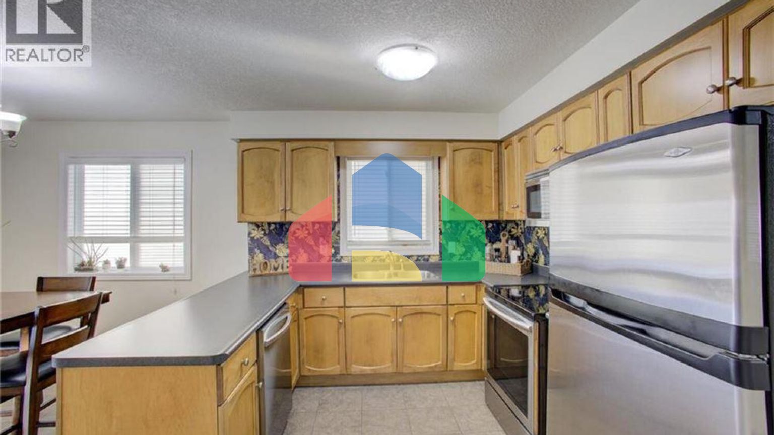 Residential - Single Family Home - Kitchener, Canada - Canada