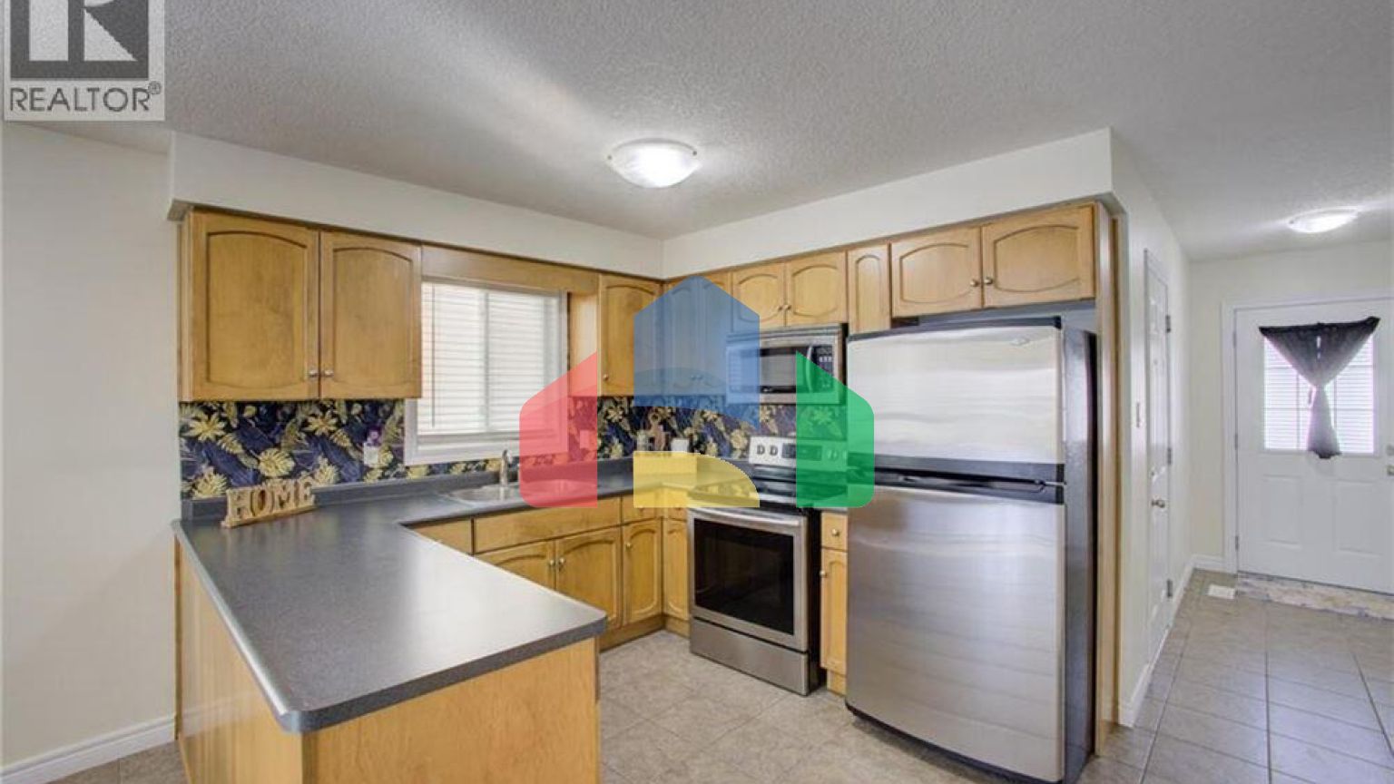 Residential - Single Family Home - Kitchener, Canada - Canada