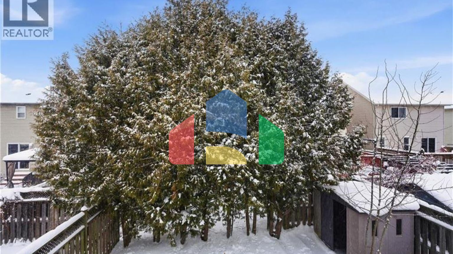 Residential - Single Family Home - Kitchener, Canada - Canada