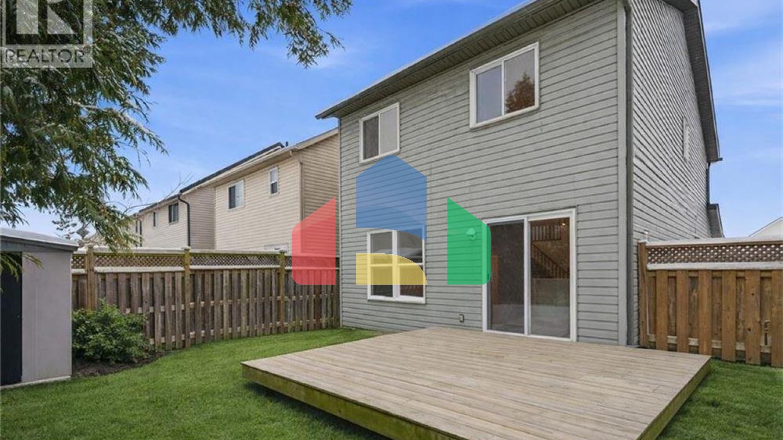 Residential - Single Family Home - Kitchener, Canada - Canada