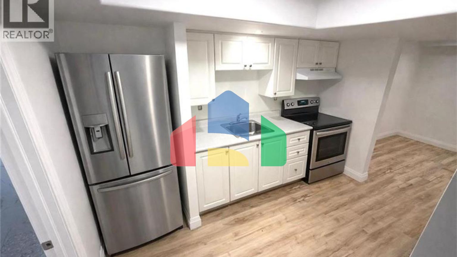 Residential - Single Family Home - Kitchener, Canada - Canada