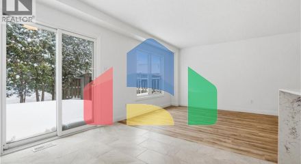 Residential - Single Family Home - Kitchener, Canada - Canada