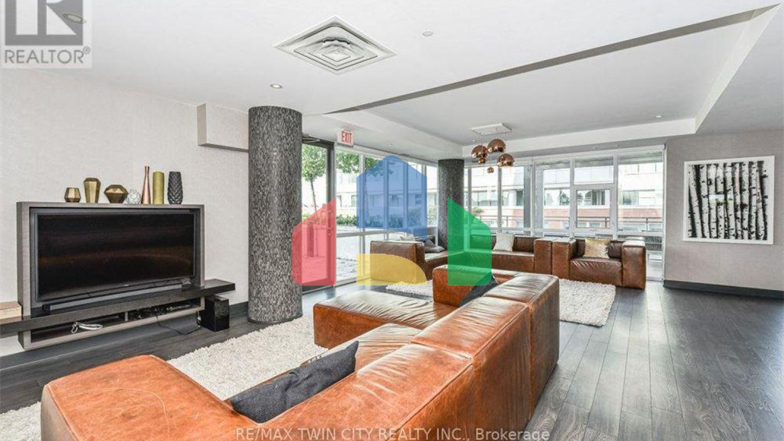 Residential - Condo/Apartment - Kitchener, Canada - Canada