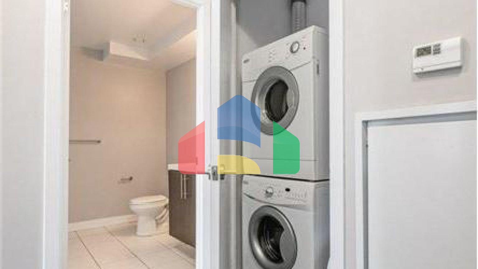 Residential - Condo/Apartment - Kitchener, Canada - Canada