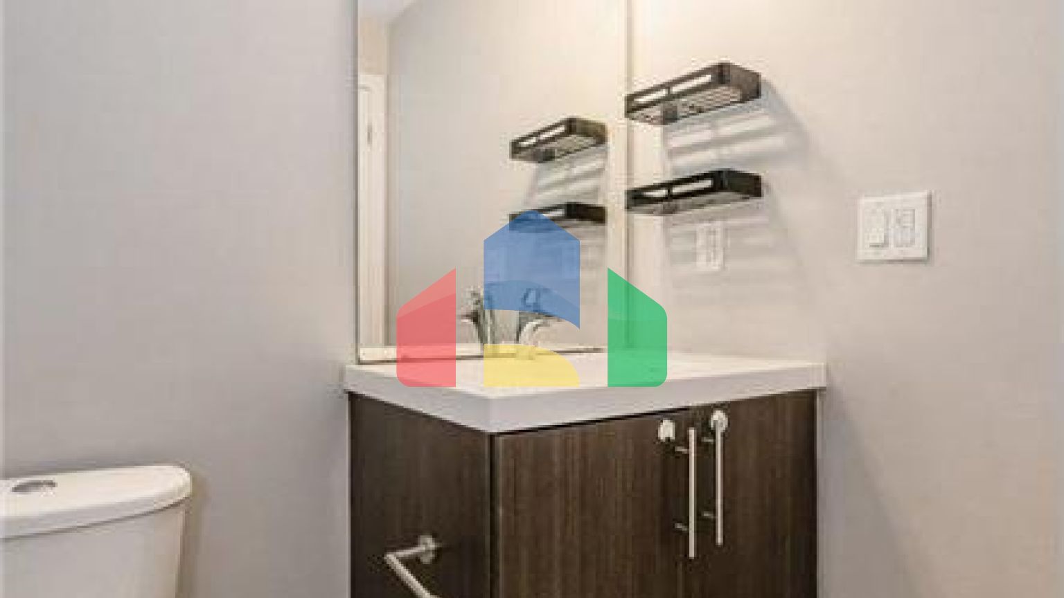 Residential - Condo/Apartment - Kitchener, Canada - Canada