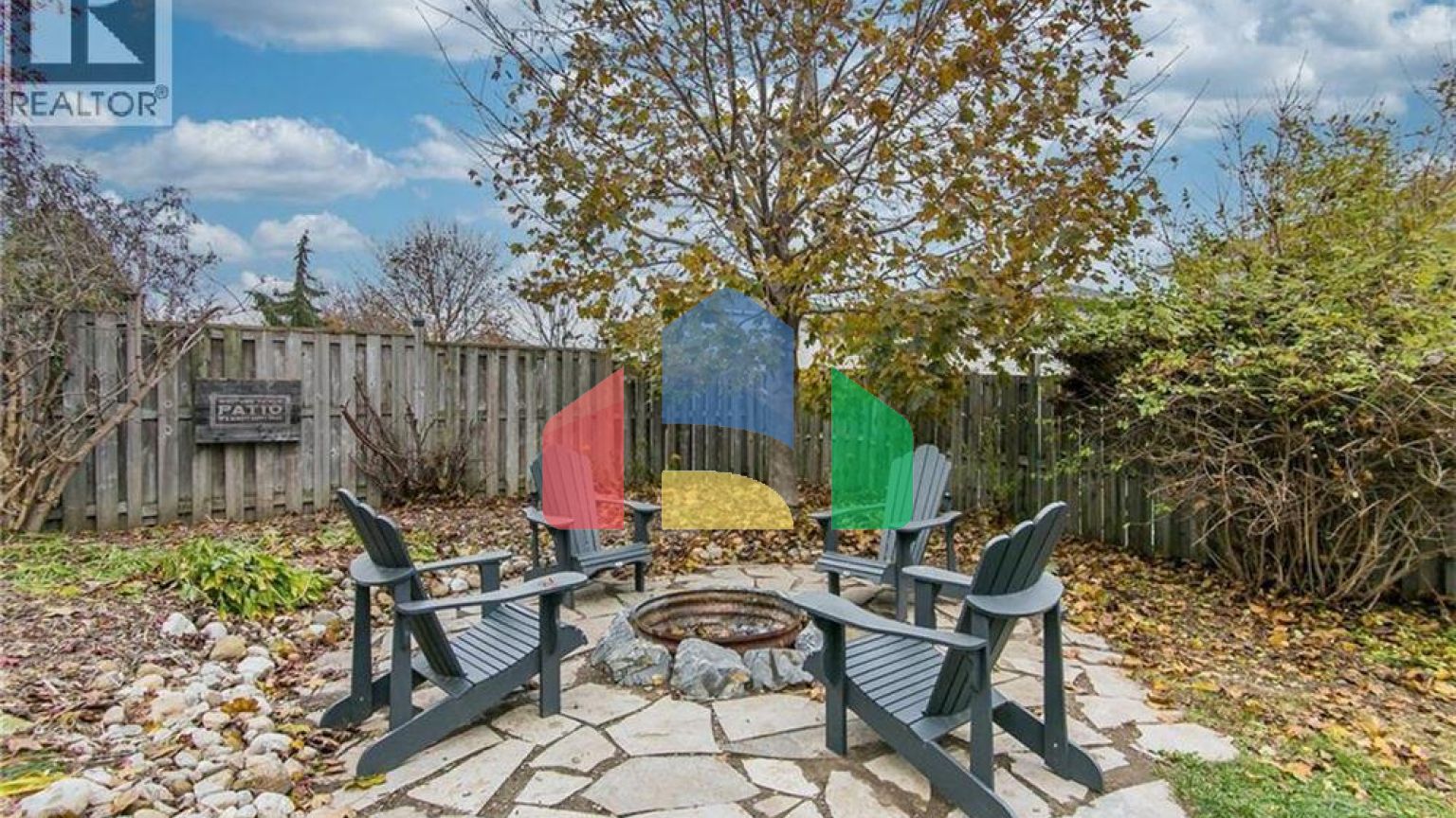 Residential - Single Family Home - Kitchener, Canada - Canada