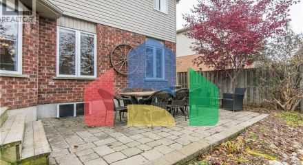 Residential - Single Family Home - Kitchener, Canada - Canada