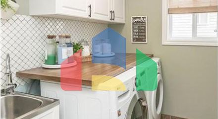 Residential - Single Family Home - Kitchener, Canada - Canada