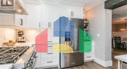 Residential - Single Family Home - Kitchener, Canada - Canada