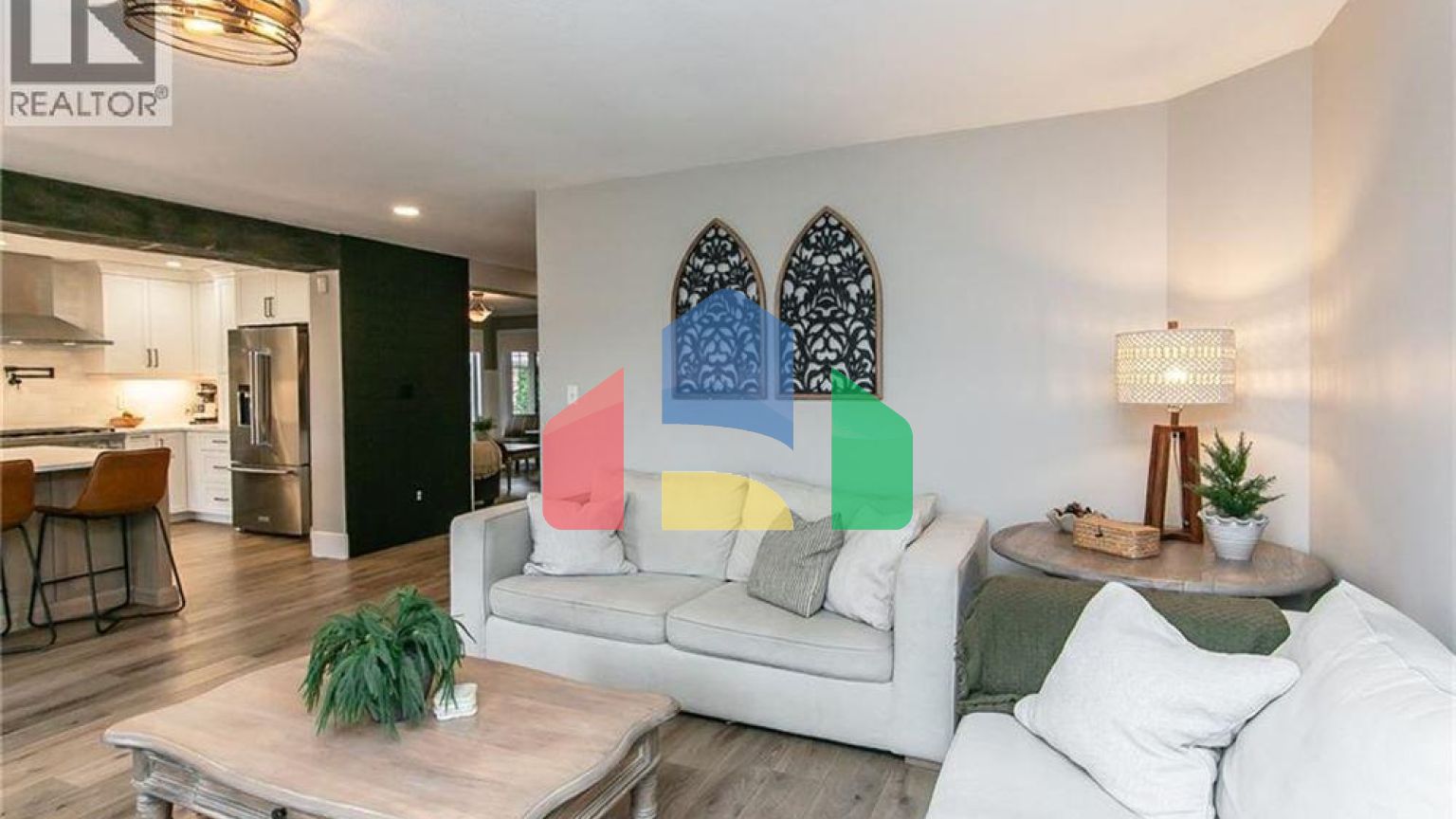 Residential - Single Family Home - Kitchener, Canada - Canada