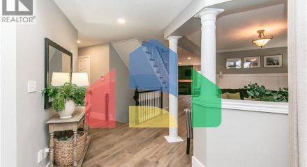 Residential - Single Family Home - Kitchener, Canada - Canada