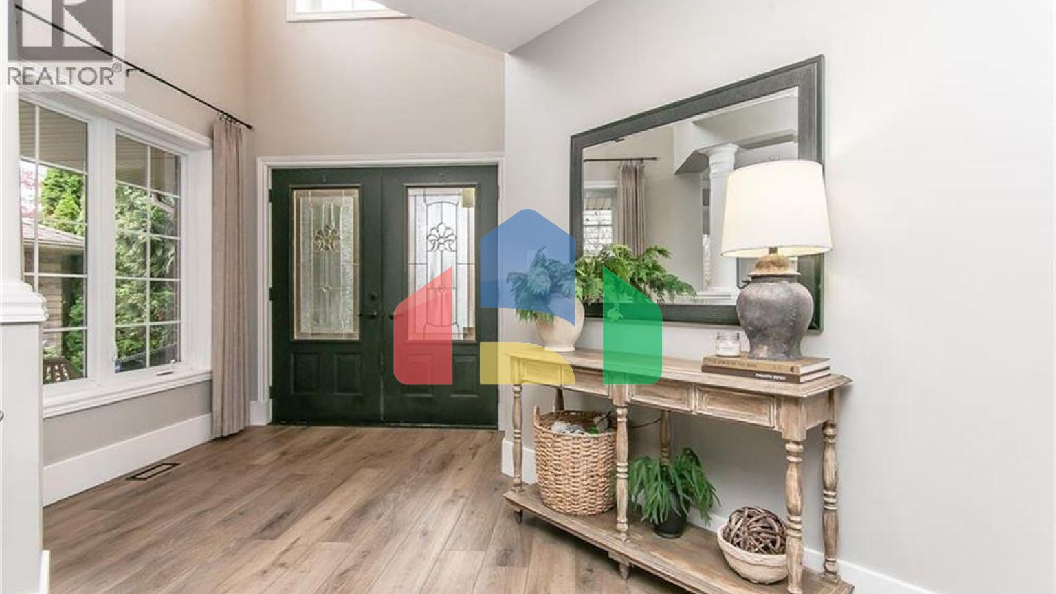 Residential - Single Family Home - Kitchener, Canada - Canada