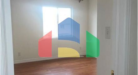 Residential - Single Family Home - Kitchener, Canada - Canada