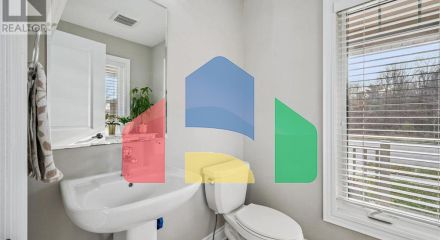 Residential - Single Family Home - Kitchener, Canada - Canada