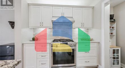 Residential - Single Family Home - Kitchener, Canada - Canada