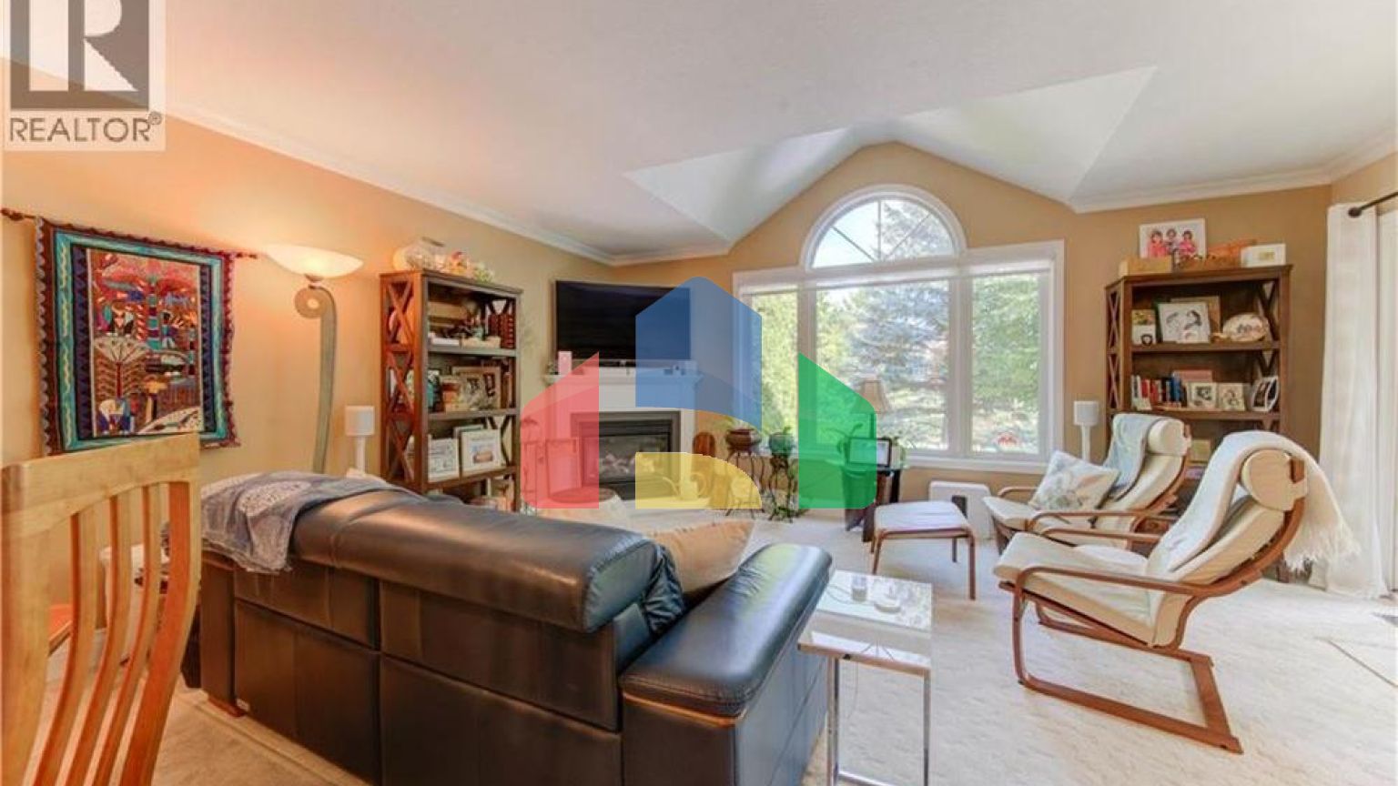 Residential - Single Family Home - Kitchener, Canada - Canada