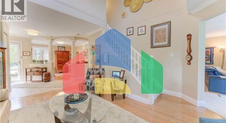 Residential - Single Family Home - Kitchener, Canada - Canada