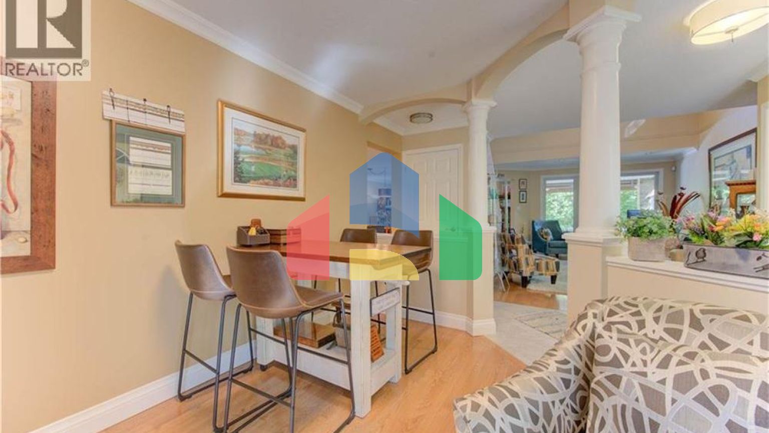 Residential - Single Family Home - Kitchener, Canada - Canada