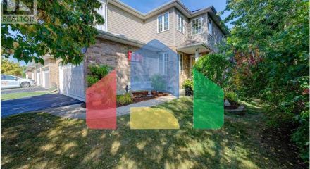 Residential - Single Family Home - Kitchener, Canada - Canada
