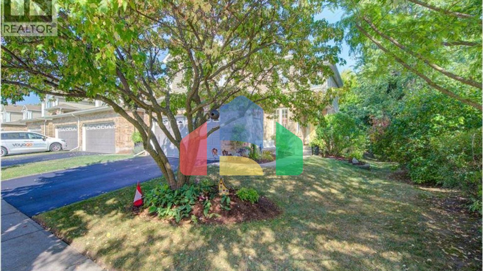 Residential - Single Family Home - Kitchener, Canada - Canada